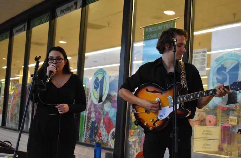 The Difference Duo Mt Prospect Car Show Metra Mount Prospect Station (Depot Lot) June 24, 2023