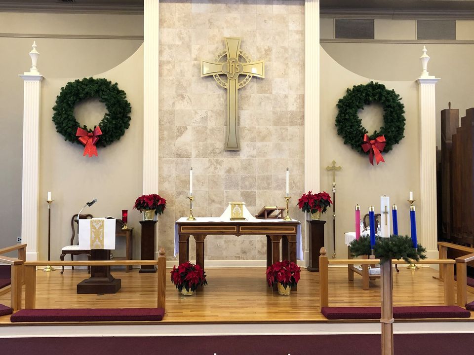 6 PM Christmas Eve Service St. Paul's Episcopal Church, Lee's Summit
