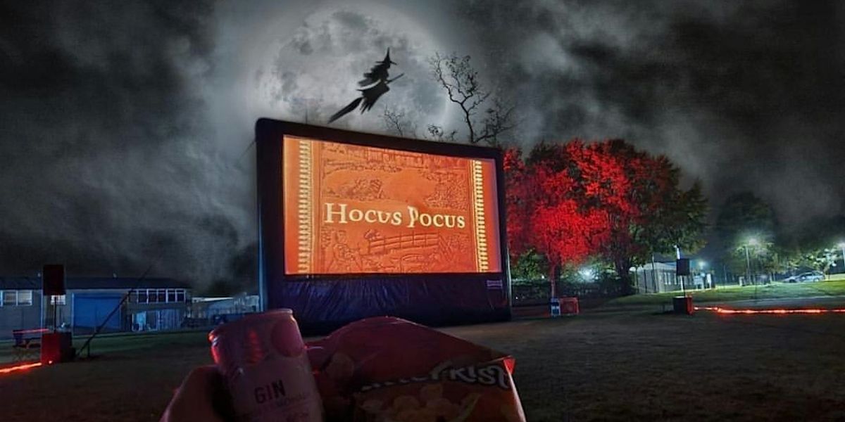 Halloween showing of Hocus Pocus on Lytham's Outdoor cinema