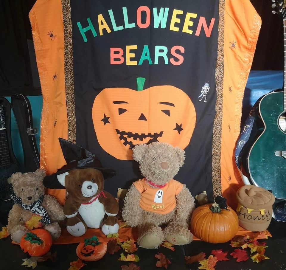 halloween-bears-acorn-theatre-penzance-the-acorn-theatre-penzance