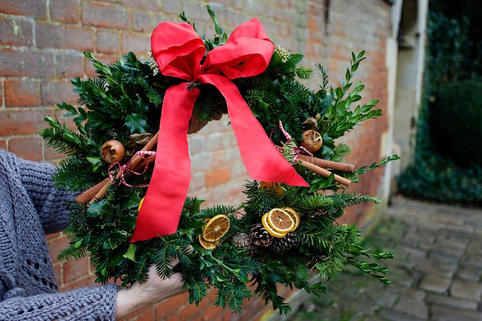WREATH MAKING AT MARBLE HILL Marble Hill, Twickenham, EN November