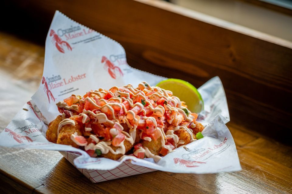 Cousins Maine Lobster at Lindenhurst Christmas Kindlmarket 2023