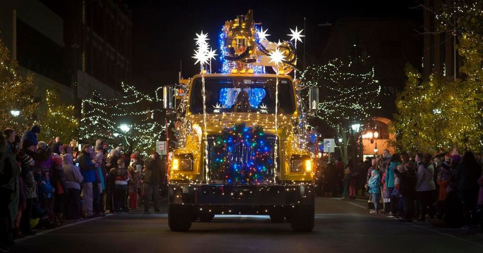 Downtown Vicksburg, MS Christmas Parade of Lights Downtown Vicksburg