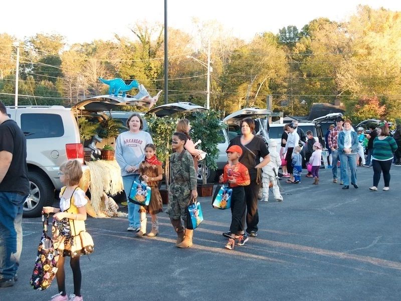 Bell Family Trunk or Treat (Halloween Tailgating)