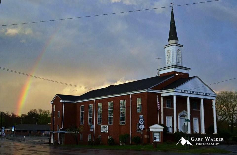The First Noel First Baptist Church Tompkinsville, Ky December 17, 2023