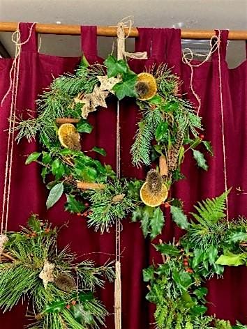 Natural Christmas Wreaths at Ryton Pools Country Park