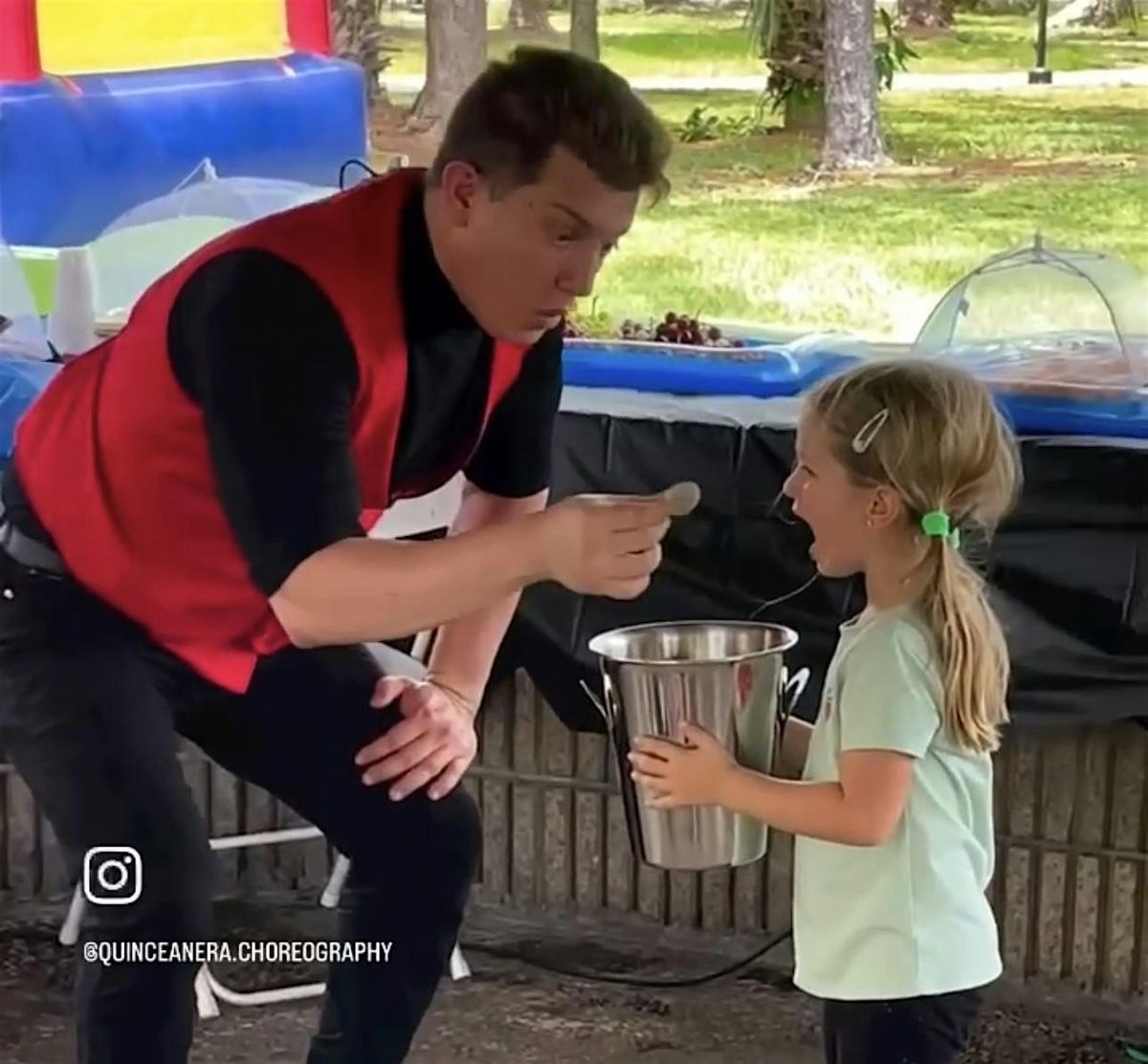 MAGIC  SHOW  MIAMI (Book Your Party)