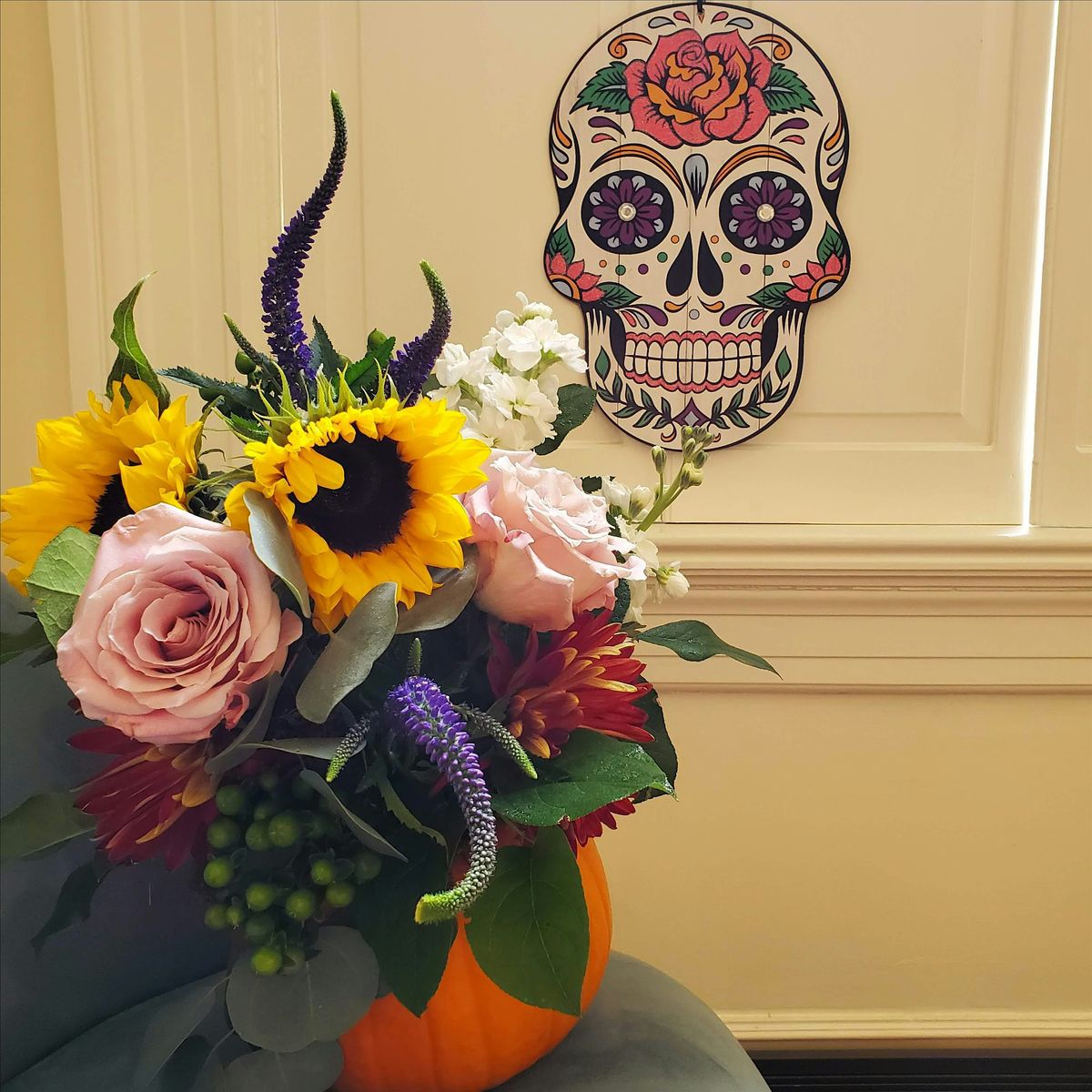 10\/15\/24 - Halloween Flower Arranging Workshop at The XO Bar