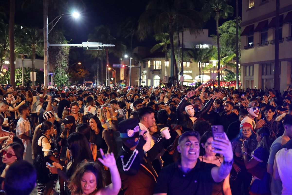 Lincoln Road Halloween Block Party