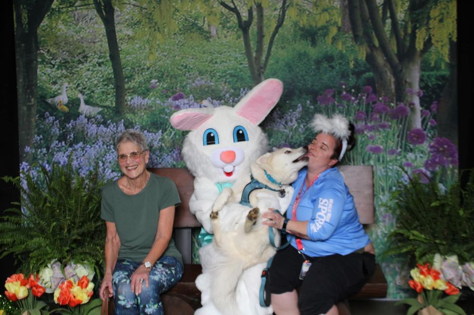 Easter Bunny comes to Cabelas Cabela's (Fort Mill, SC) April 1, 2025
