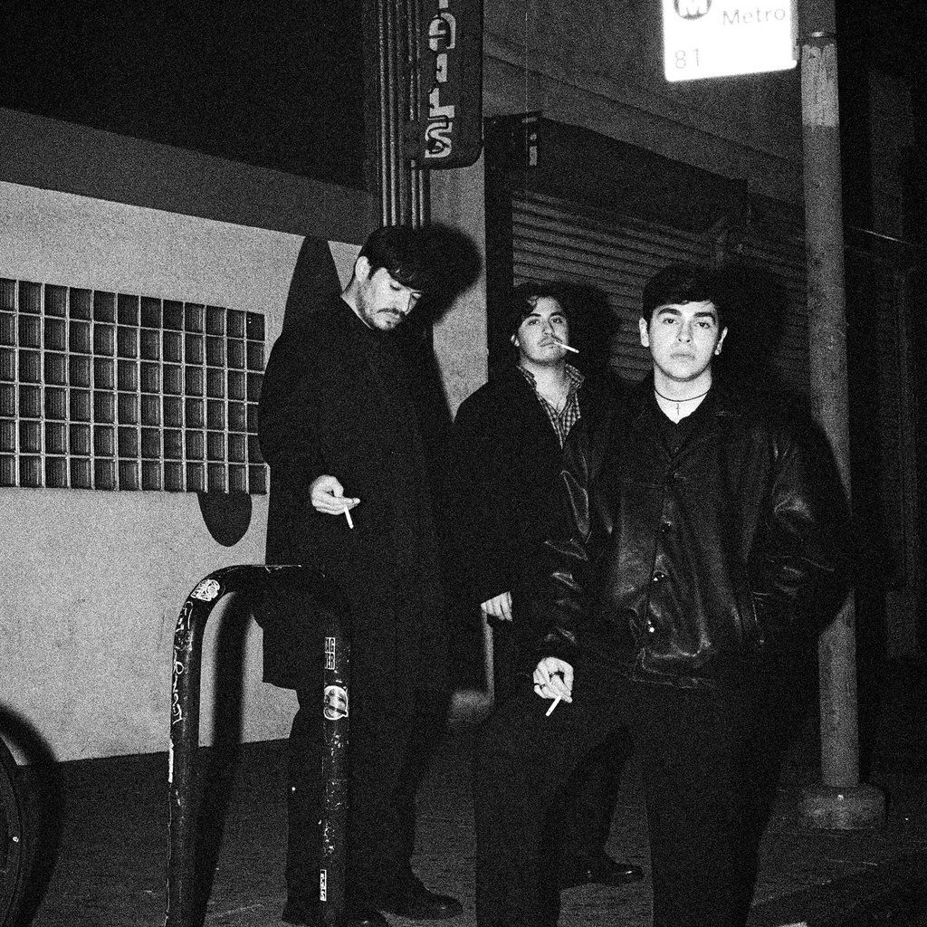 Halloween special: blood club + bloody\/bath + Veins