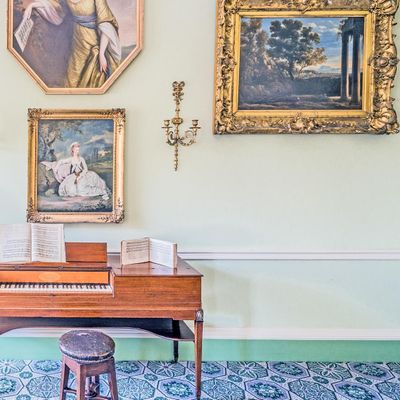 The Georgian House