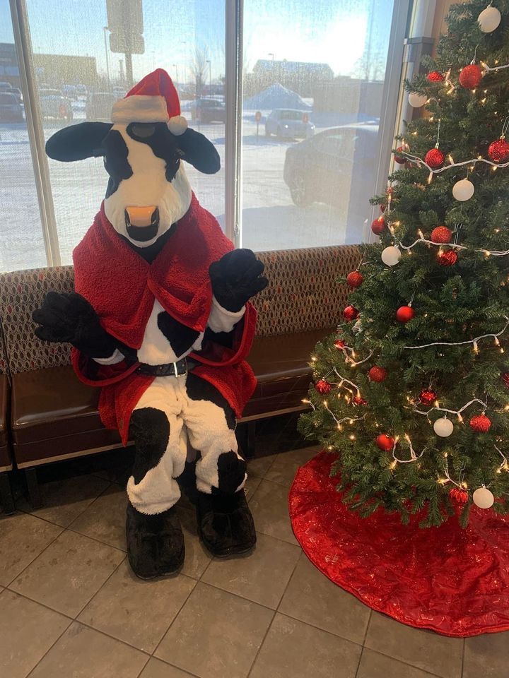 Breakfast with Santa Cow 4100 13th Ave S, Fargo, ND December 16, 2023