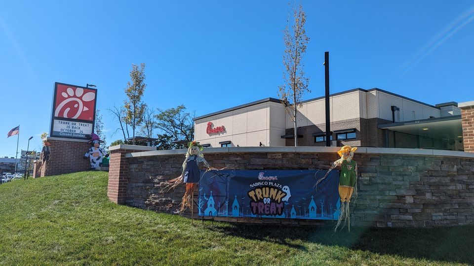 Nabisco Plaza Trunk or Treat 2023 12000 Roosevelt Blvd, Philadelphia