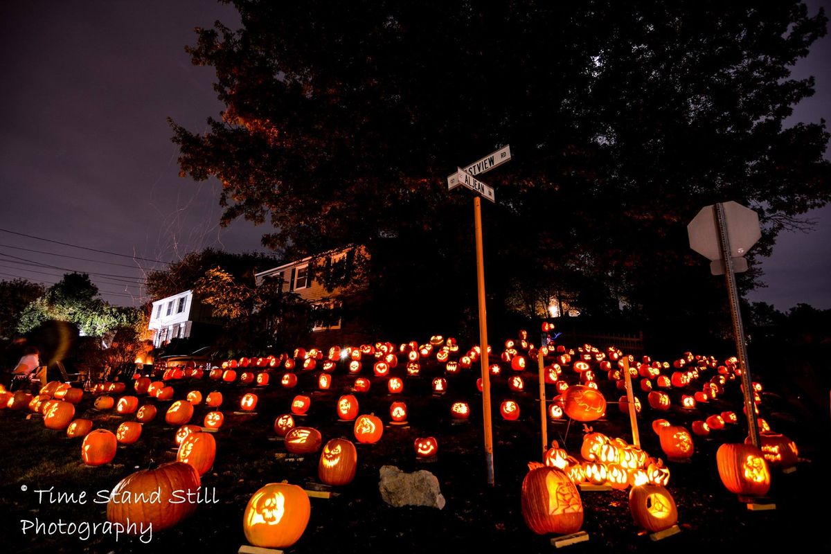 The FINAL Reuschling Pumpkin Patch 2024 3051 Eastview Rd Bethel Park