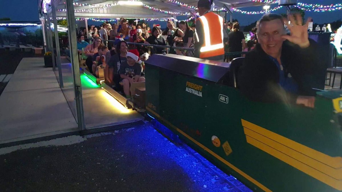 HALLOWEEN TRAIN RIDES AT DUSK AND IN THE DARK UNDER LIGHTS!