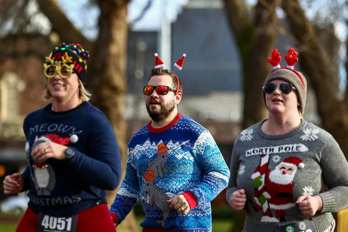 Tacky Turkey Sweater 5k