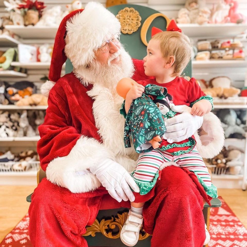 SANTA!! Meet & Greet! Learning Express Toys of College Station