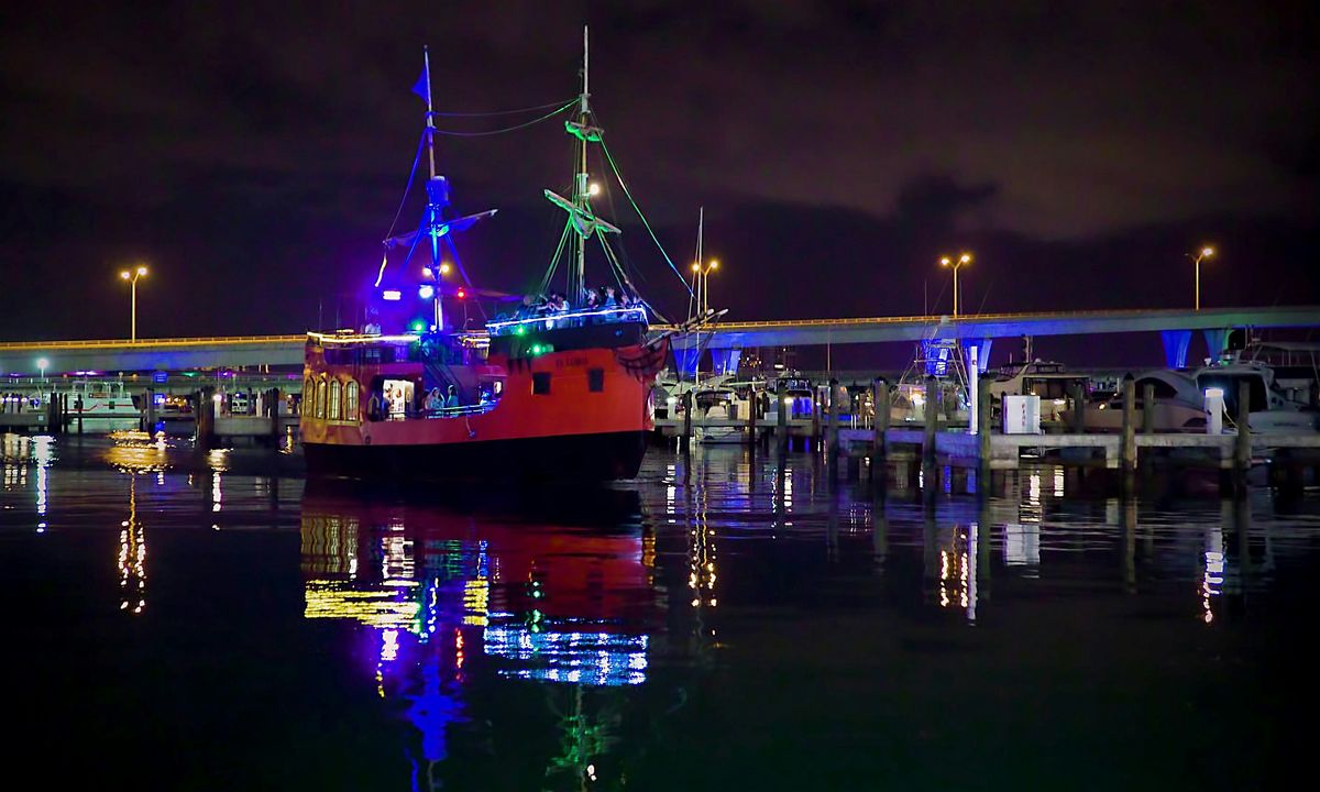 Miami Halloween Night Boat Party Abroad the Real Pirate Ship\u201cEl Loro\u201d