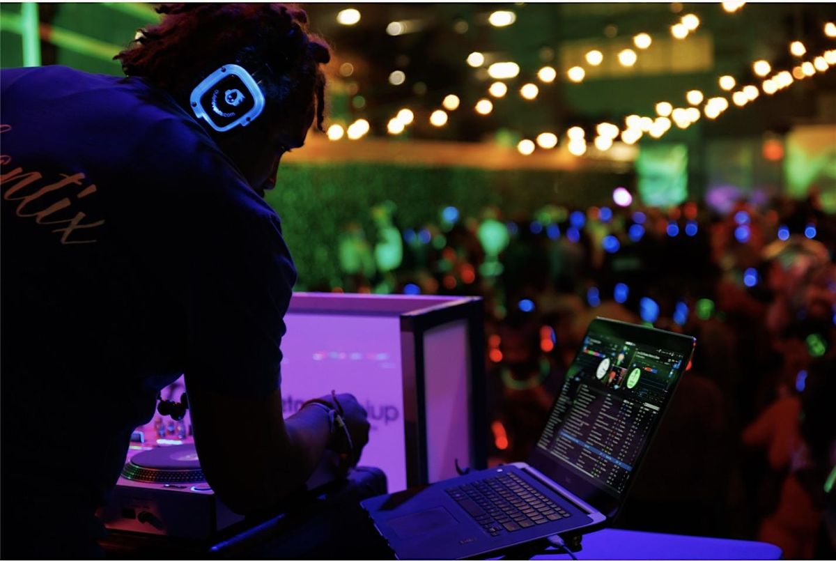 Halloween Party & Silent Disco @Astoria Garden \u2013 Queens, NY I 21 & Over