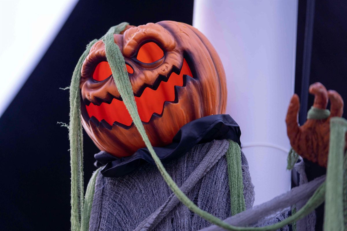 Halloween Night (21+) Party at Boxi Park