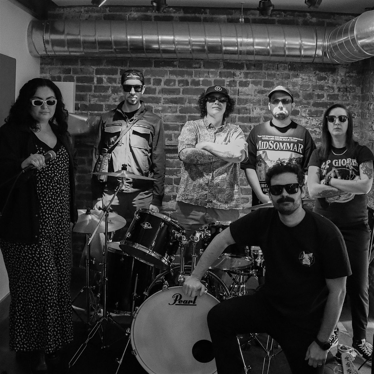 LIVE Music Friday: HALLOWEEN Superdelic Hops (R&B Soul) w\/ Special Guests