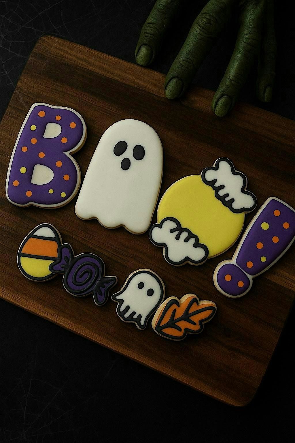 Halloween Cocktails & Cookie Decorating!