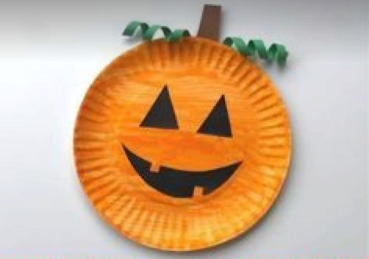 Paper Plate Jack-o'-lantern