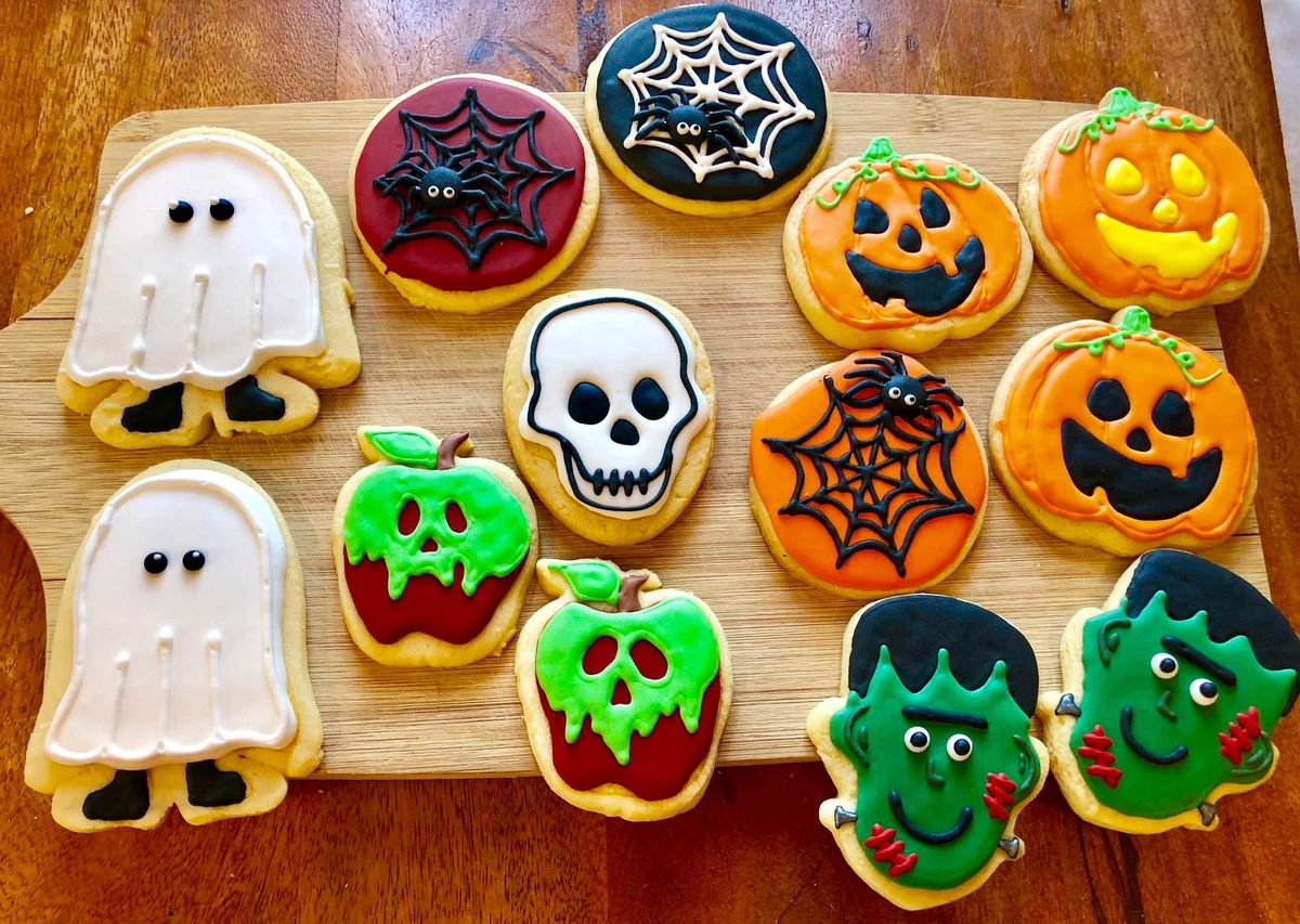 Halloween Cookie Decorating Workshop (Cookies from Mad Batter Bakery) Tues, 10\/29