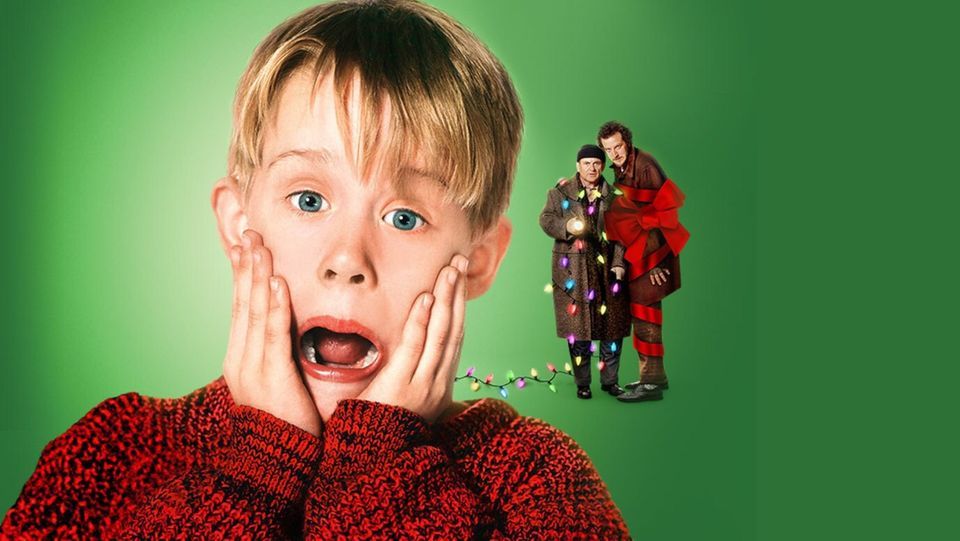 Home Alone with Cheese Pizza! Apollo Cinema, Kitchener, ON December 20, 2023