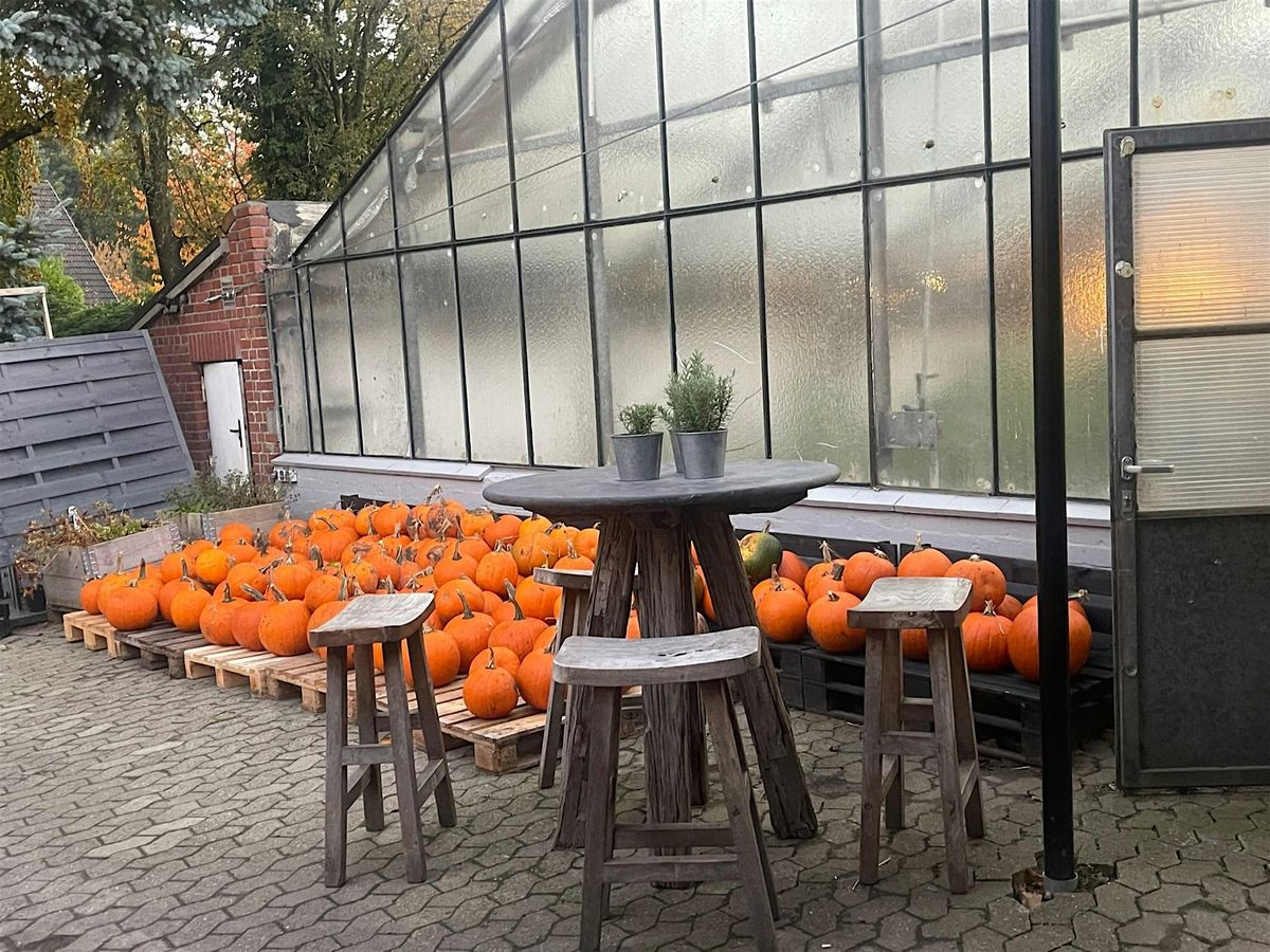 K\u00dcRBISSCHNITZEN AUF DER HYGGE FARM