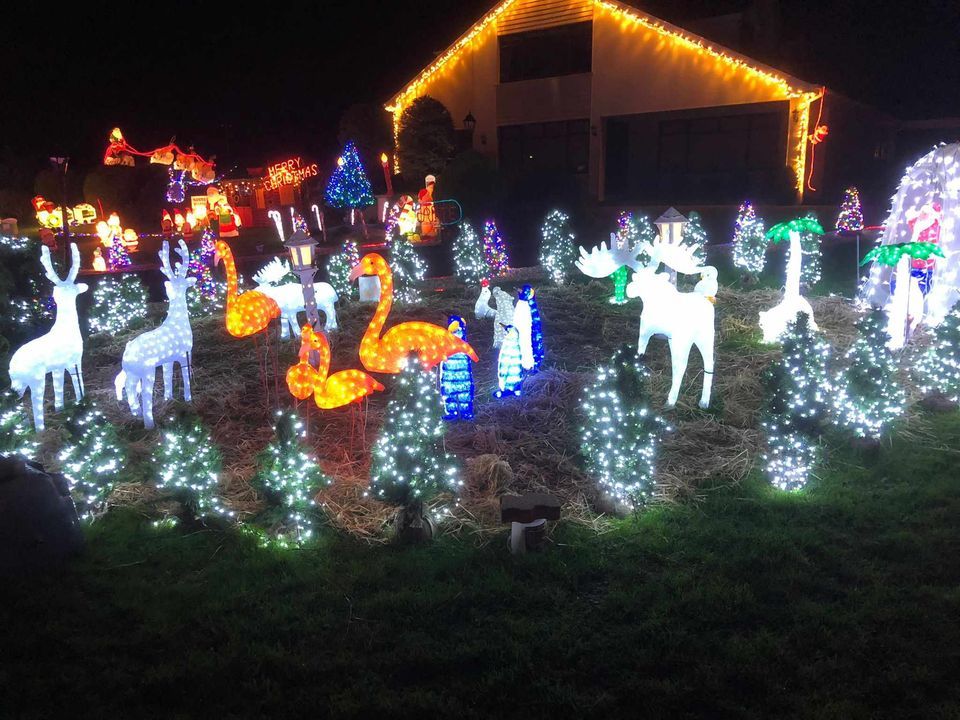 Tom Giblin Nativity / Christmas Lights | Lisnennan, Letterkenny. F92 ...