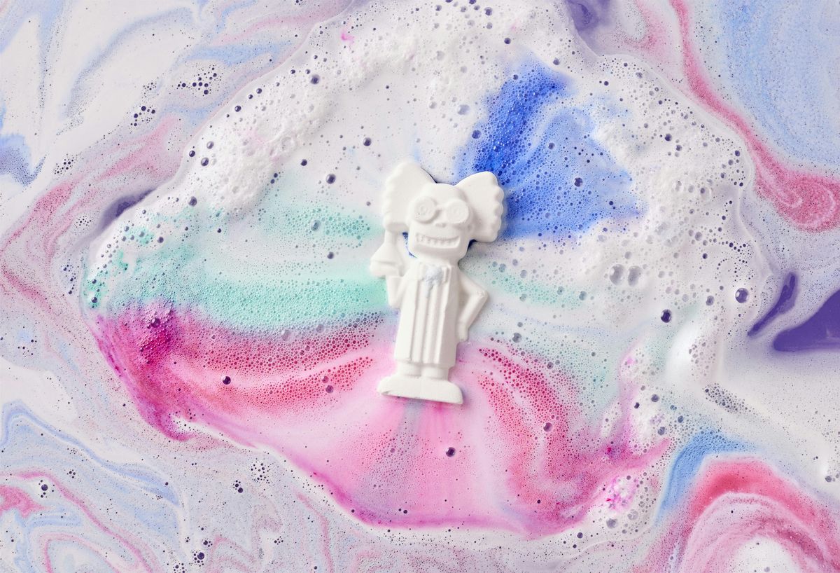 LUSH Swansea | Halloween Bath Bomb Workshop