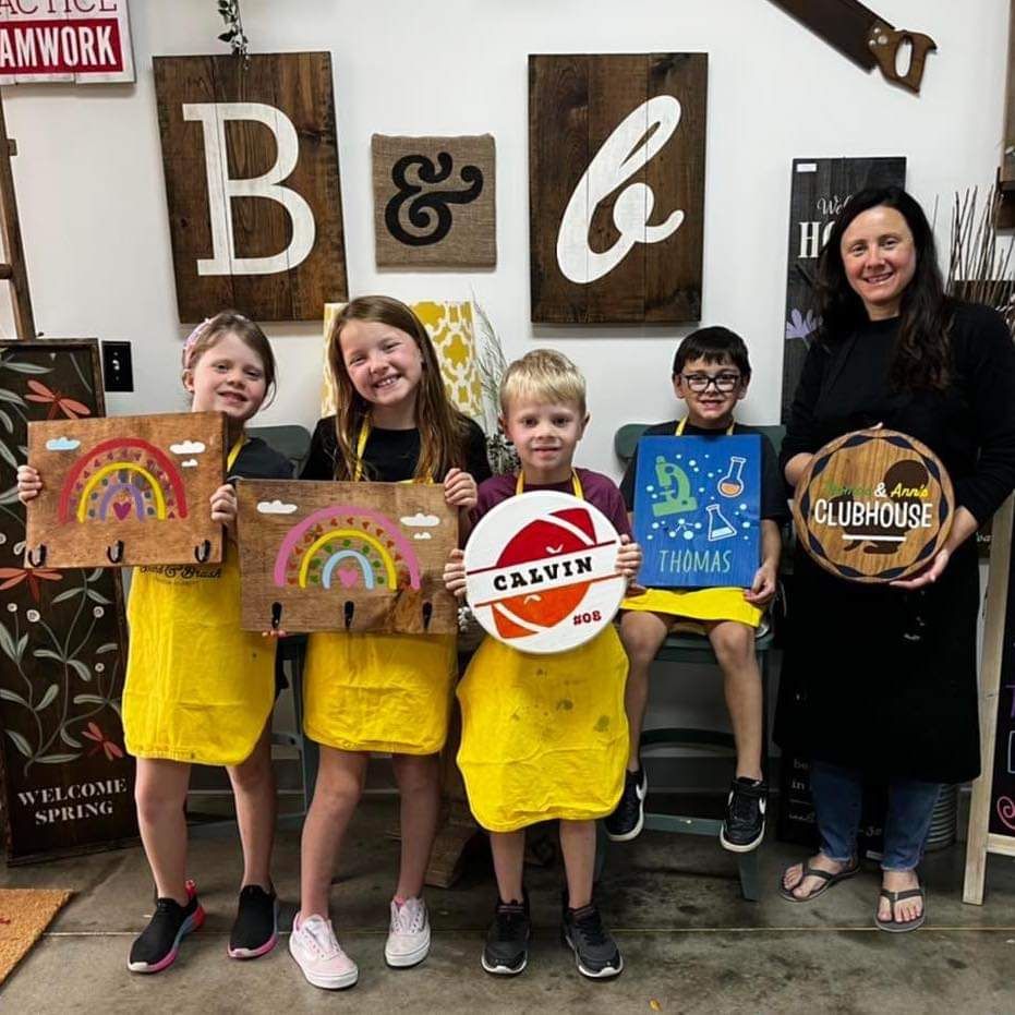 MEMORIAL DAY MINI SIGN AGES 5+ Board & Brush Lancaster, PA