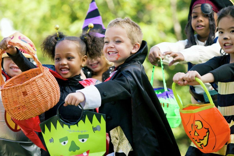 Toddler Halloween TrickorTreat Parade DeKalb Public Library