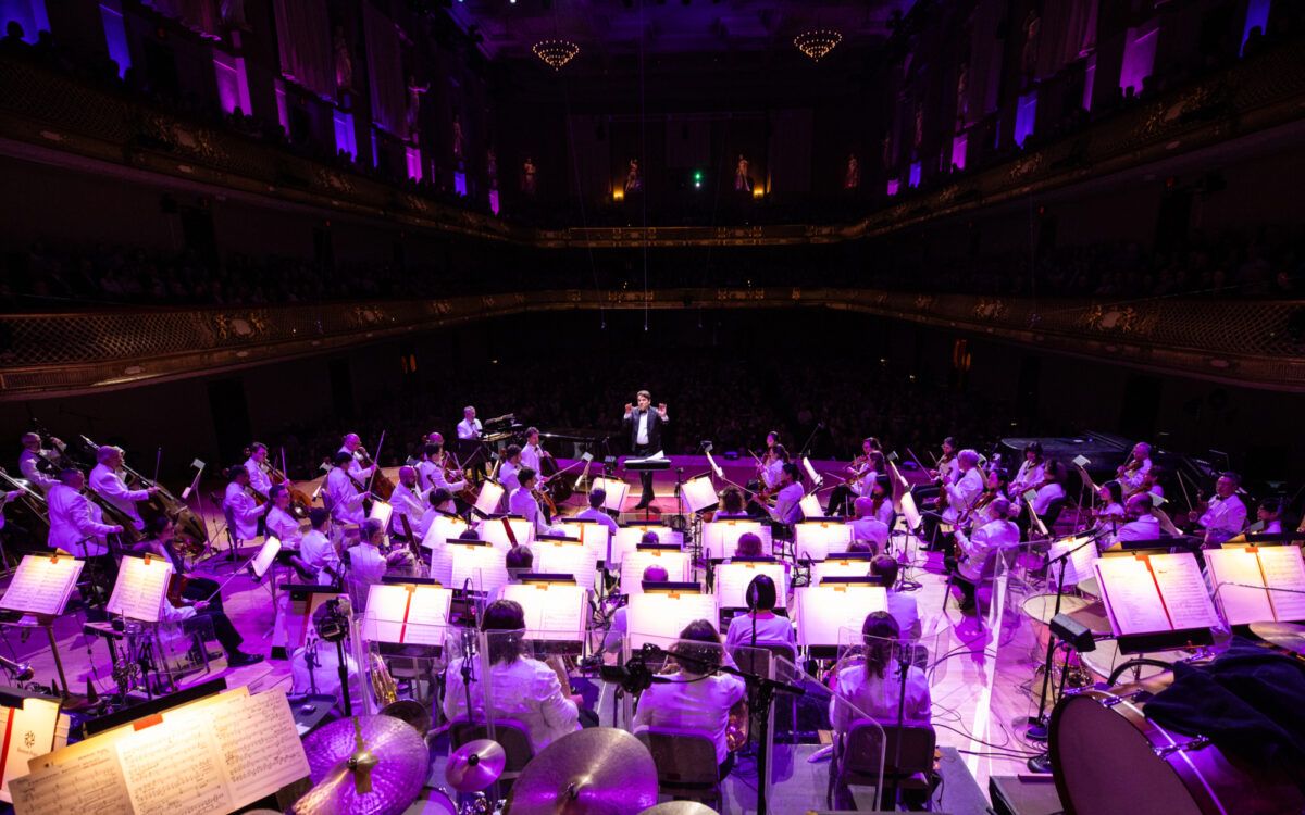 Boston Pops - Hocus Pocus in Concert